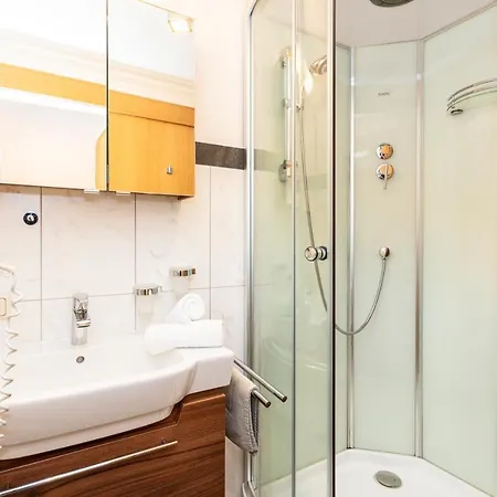 Guest house Der Pfindlhof 3*